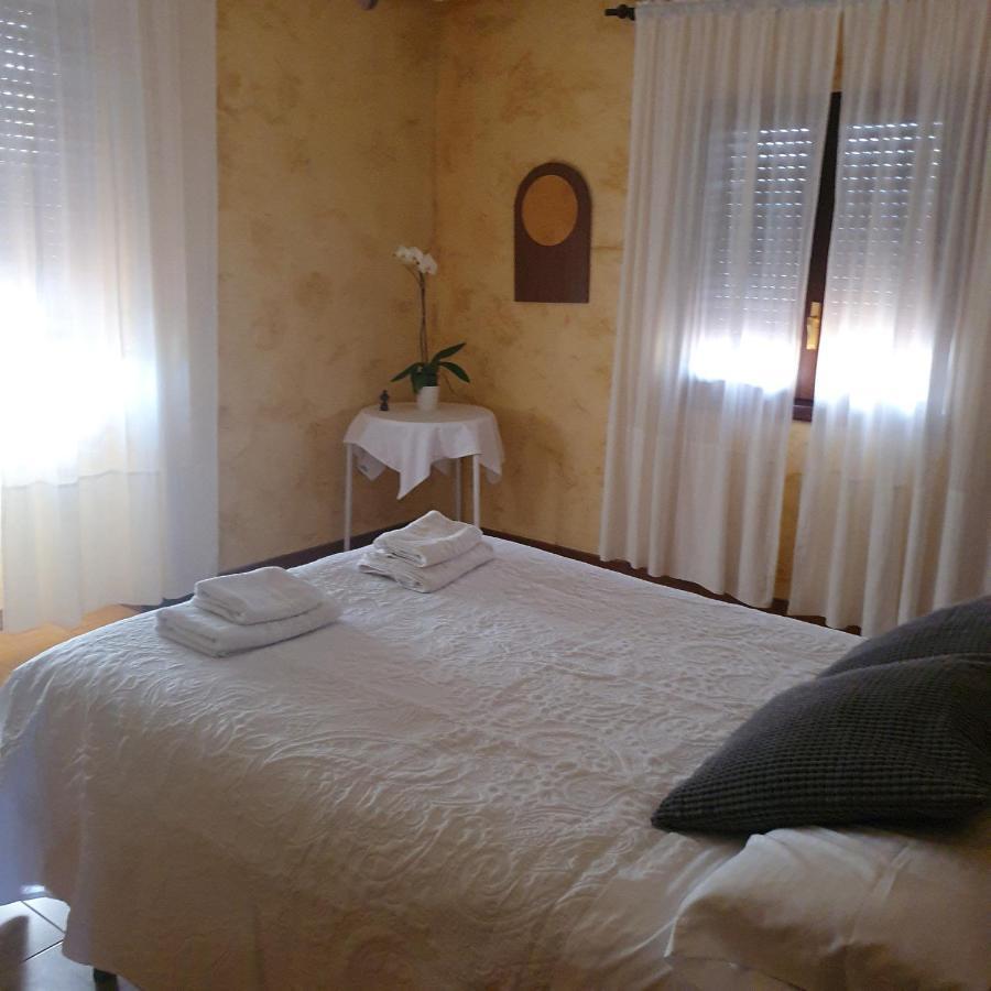 El Hostal De Maria Elena เบรา เด มองกาโย ภายนอก รูปภาพ