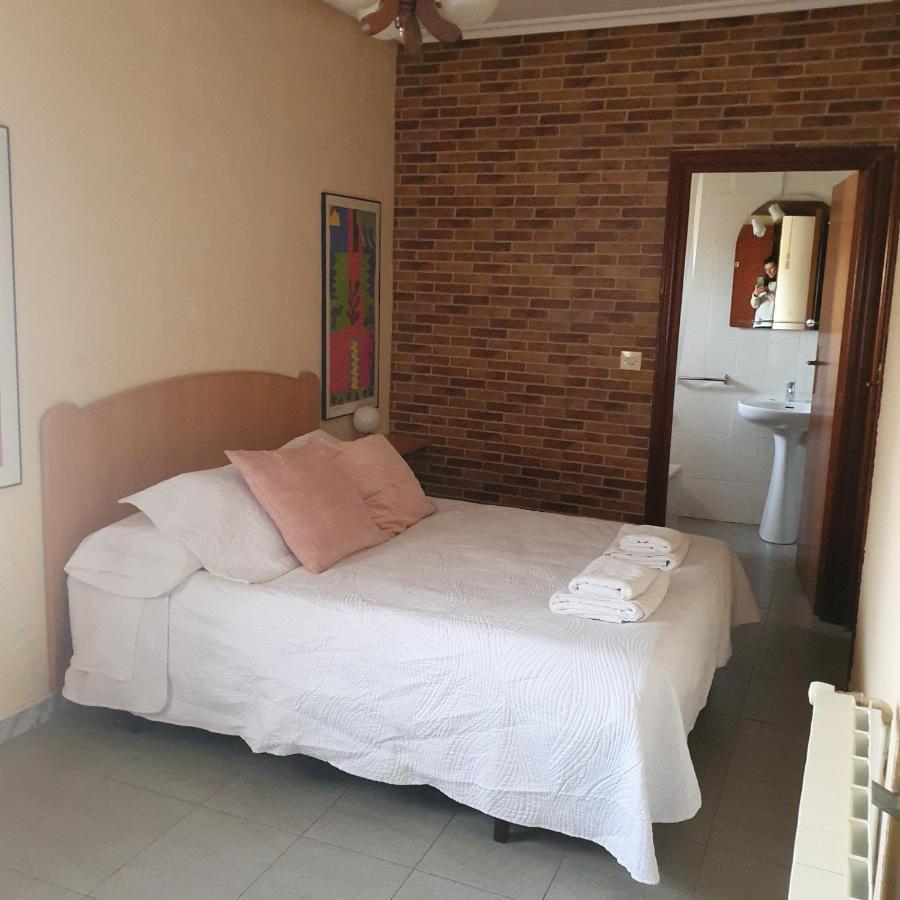 El Hostal De Maria Elena เบรา เด มองกาโย ภายนอก รูปภาพ