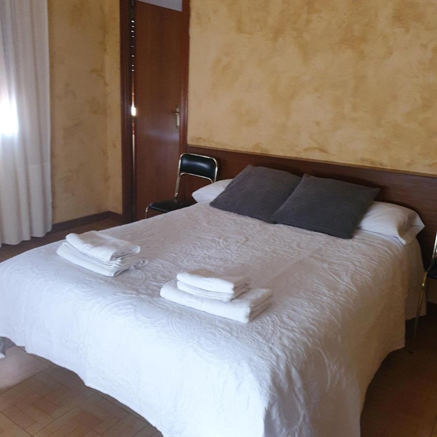 El Hostal De Maria Elena เบรา เด มองกาโย ภายนอก รูปภาพ